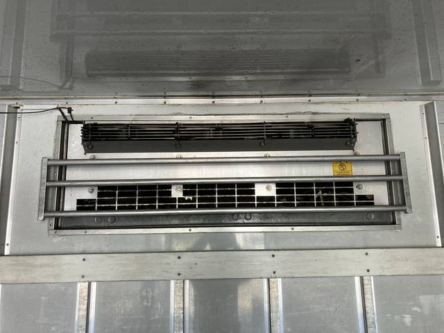 日野レンジャー冷凍車（冷蔵車）中型（4t）[写真14]