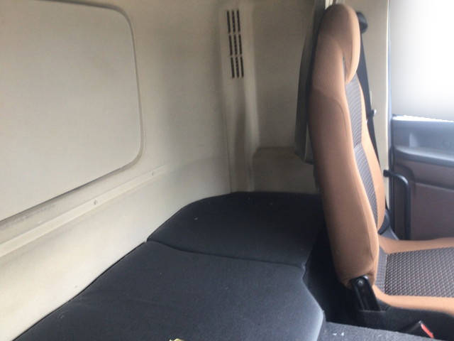 日野プロフィアアルミウイング大型（10t）[写真19]