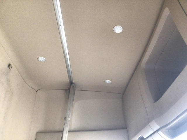 日野プロフィアアルミウイング大型（10t）[写真20]