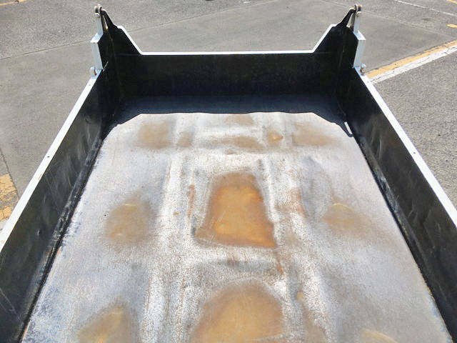 いすゞエルフダンプ小型（2t・3t）[写真14]