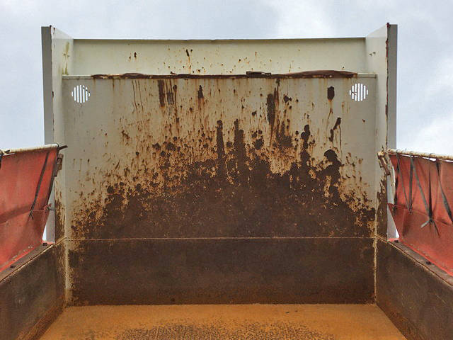 三菱ふそうスーパーグレートダンプ大型（10t）[写真16]