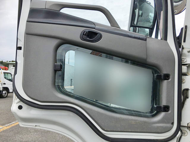 三菱ふそうスーパーグレートダンプ大型（10t）[写真27]