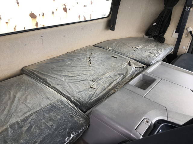 三菱ふそうスーパーグレートダンプ大型（10t）[写真33]