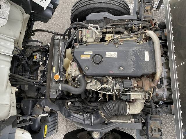 いすゞエルフアルミバン小型（2t・3t）[写真11]