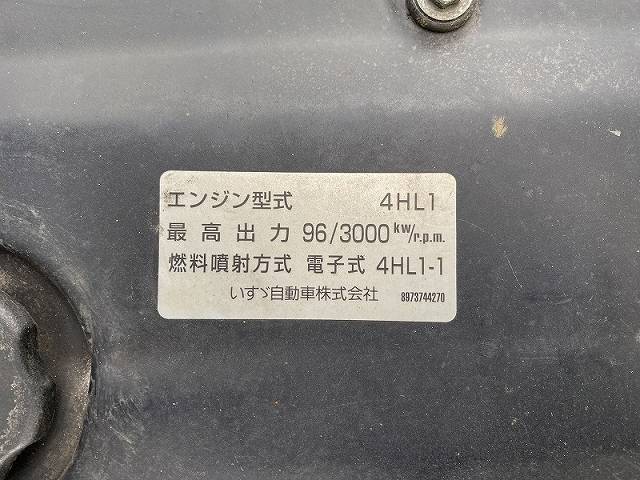 いすゞエルフアルミバン小型（2t・3t）[写真12]