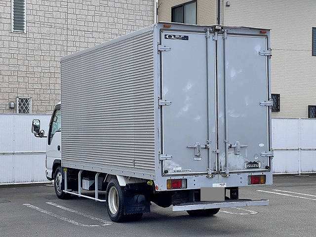 いすゞエルフアルミバン小型（2t・3t）[写真02]