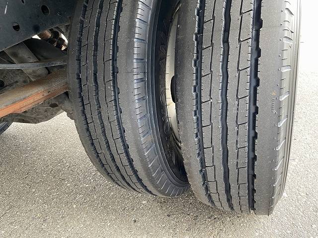 いすゞエルフアルミバン小型（2t・3t）[写真21]