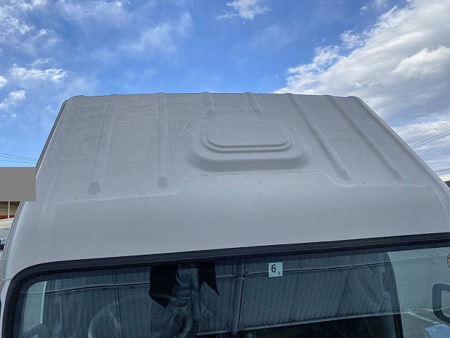 いすゞエルフアルミバン小型（2t・3t）[写真35]