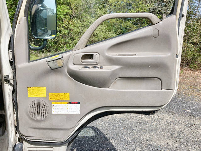 トヨタトヨエース高所作業車小型（2t・3t）[写真30]