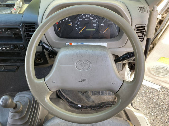 トヨタトヨエース高所作業車小型（2t・3t）[写真36]