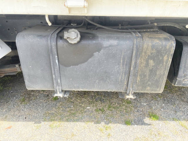 いすゞエルフダンプ小型（2t・3t）[写真13]