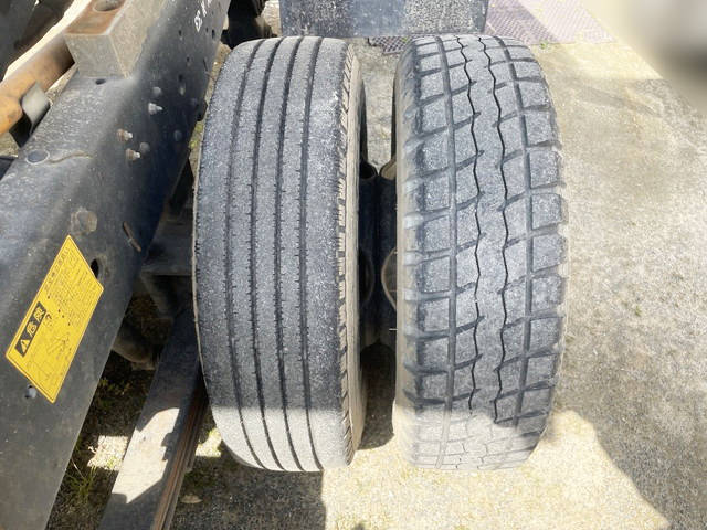 いすゞエルフダンプ小型（2t・3t）[写真15]