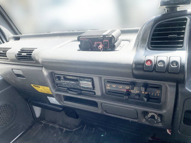 いすゞエルフダンプ小型（2t・3t）[写真29]