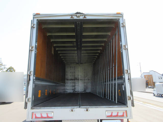 三菱ふそうファイターアルミウイング増トン（6t・8t）[写真26]