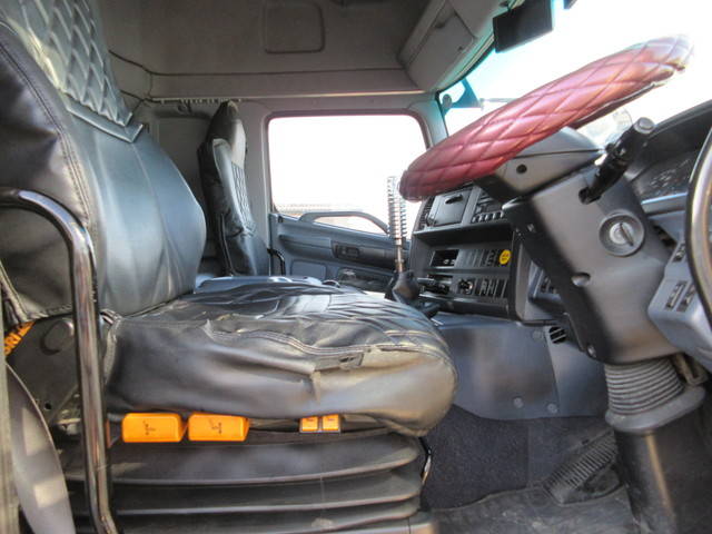 日野プロフィアアルミウイング大型（10t）[写真22]