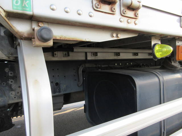 日野プロフィアアルミウイング大型（10t）[写真07]