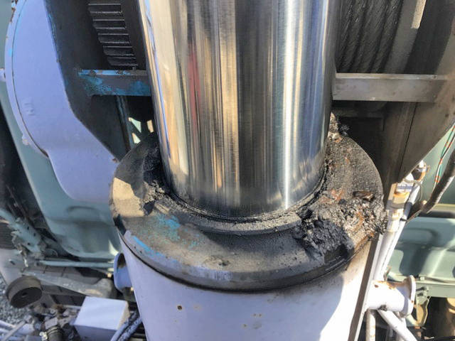 三菱ふそうファイターセルフクレーン3段増トン（6t・8t）[写真11]