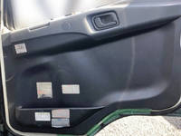 三菱ふそうファイターセルフクレーン3段増トン（6t・8t）[写真25]