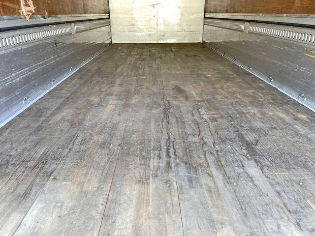 日野レンジャーアルミウイング中型（4t）[写真17]