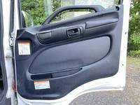 日野レンジャーアルミウイング中型（4t）[写真30]