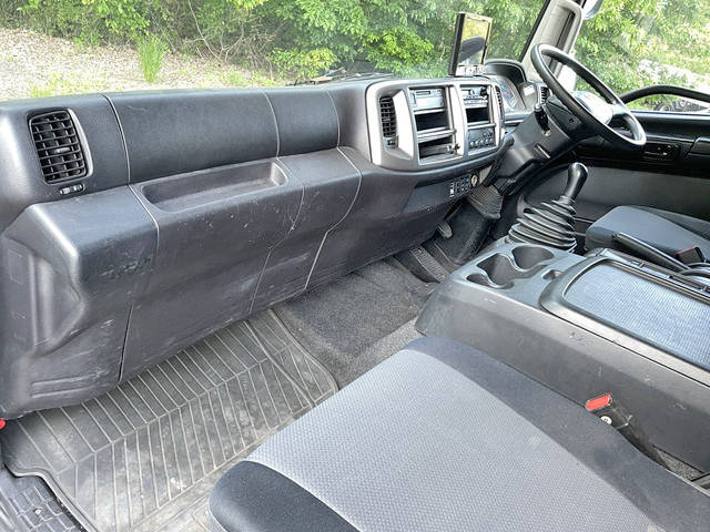 日野レンジャーアルミウイング中型（4t）[写真31]