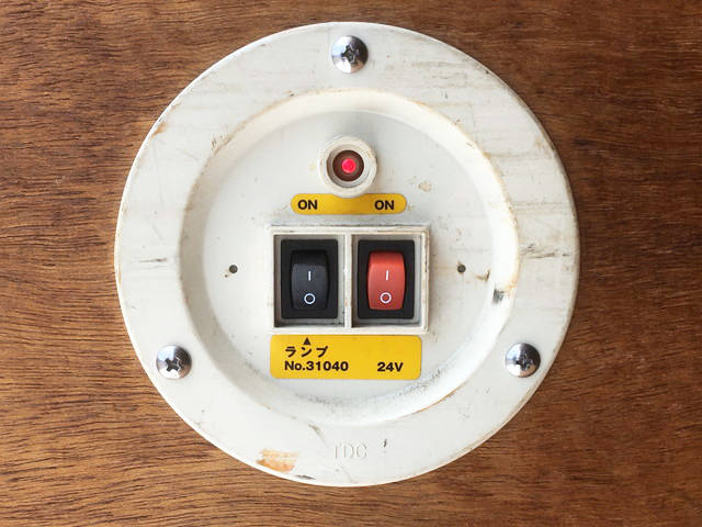 いすゞエルフアルミバン小型（2t・3t）[写真15]