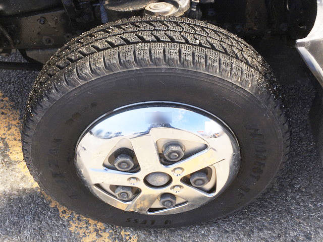 いすゞエルフアルミバン小型（2t・3t）[写真18]