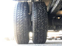 いすゞエルフアルミバン小型（2t・3t）[写真20]