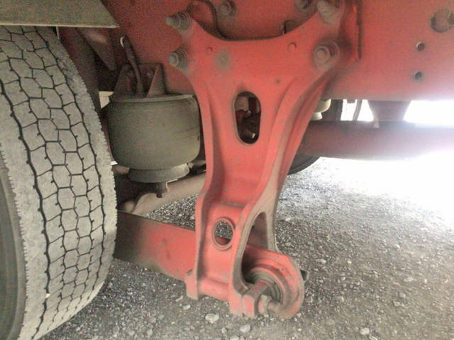 いすゞフォワードアルミウイング中型（4t）[写真16]