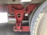 いすゞフォワードアルミウイング中型（4t）[写真17]