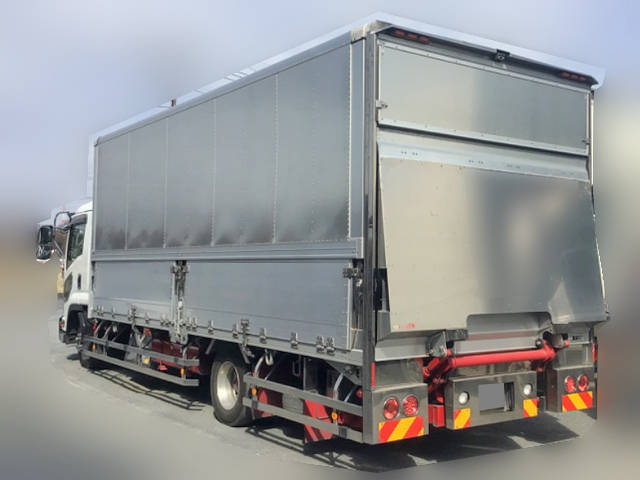 いすゞフォワードアルミウイング中型（4t）[写真02]