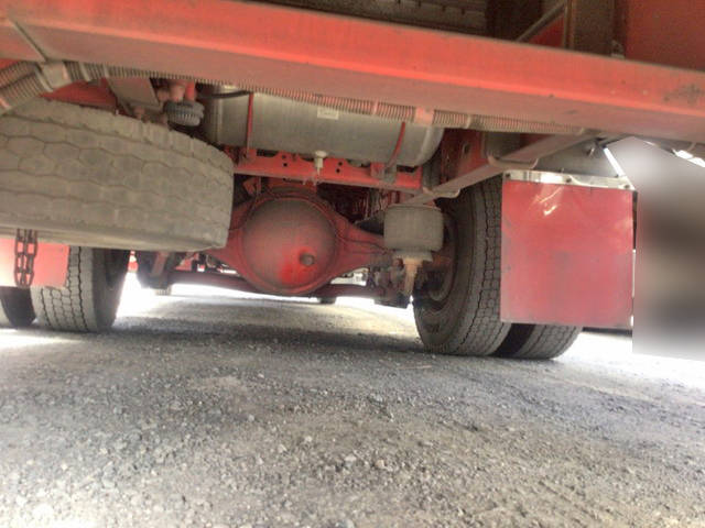 いすゞフォワードアルミウイング中型（4t）[写真20]