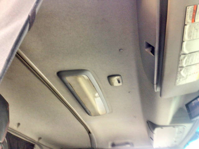 いすゞフォワードアルミウイング中型（4t）[写真23]