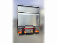 いすゞフォワードアルミウイング中型（4t）[写真07]