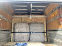 いすゞフォワードアルミウイング中型（4t）[写真09]