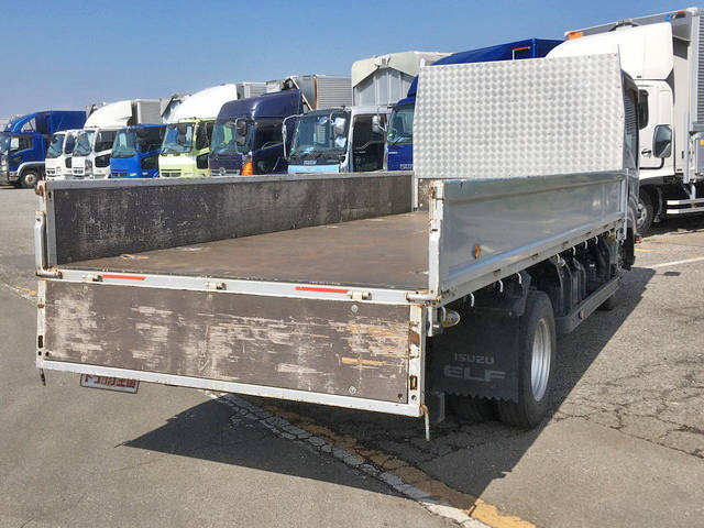 いすゞエルフ平ボディ小型（2t・3t）[写真13]