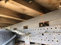 いすゞエルフ平ボディ小型（2t・3t）[写真20]