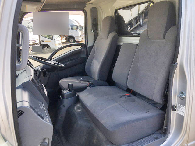 いすゞエルフ平ボディ小型（2t・3t）[写真27]