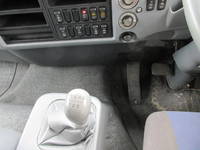 三菱ふそうファイターアルミバン中型（4t）[写真16]