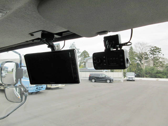 三菱ふそうファイターアルミバン中型（4t）[写真18]