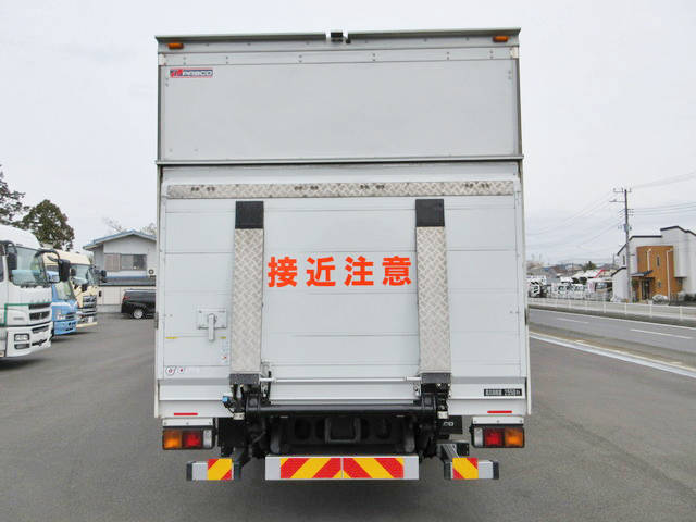 三菱ふそうファイターアルミバン中型（4t）[写真02]
