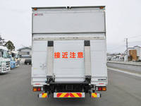 三菱ふそうファイターアルミバン中型（4t）[写真02]