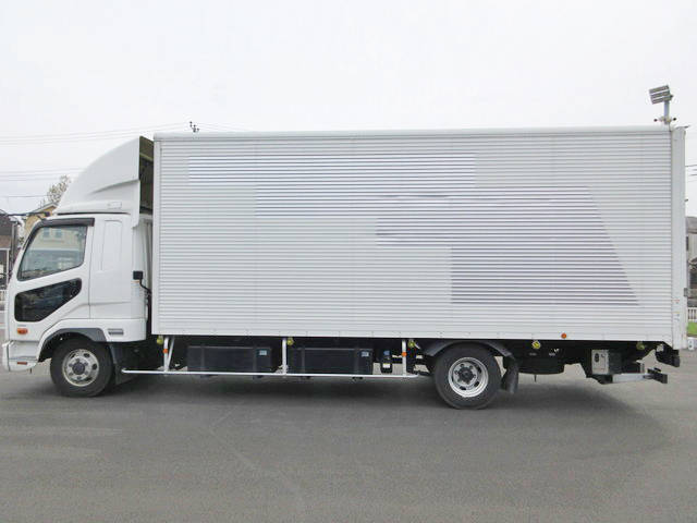 三菱ふそうファイターアルミバン中型（4t）[写真05]