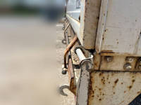 日産アトラス平ボディ小型（2t・3t）[写真14]