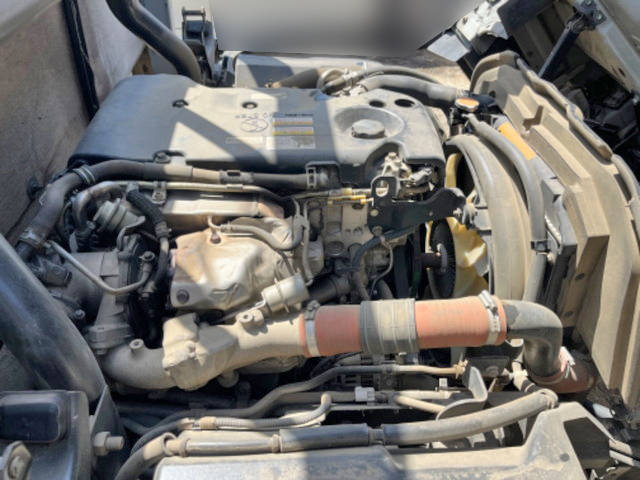 日産アトラス平ボディ小型（2t・3t）[写真24]