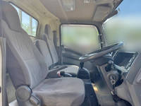 日産アトラス平ボディ小型（2t・3t）[写真26]