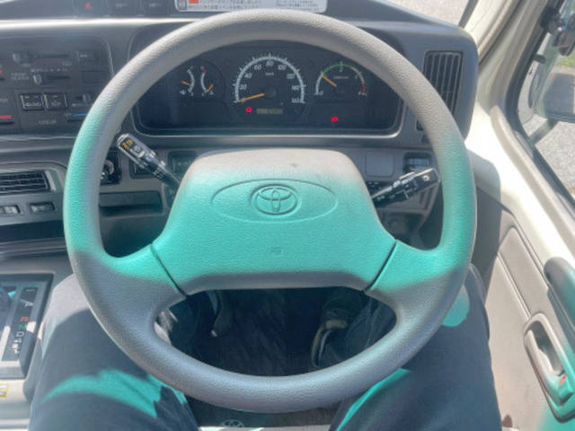 トヨタコースターマイクロバス[写真18]