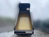 いすゞギガダンプ大型（10t）[写真11]