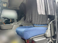 いすゞギガダンプ大型（10t）[写真24]