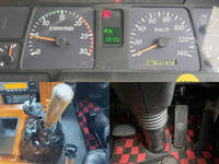 いすゞギガダンプ大型（10t）[写真31]